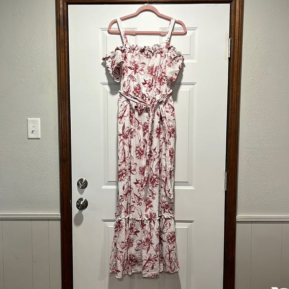 Julia Jordan Size 6 Medium Maxi dress Red and white Floral print on off shoulder - Picture 3 of 11